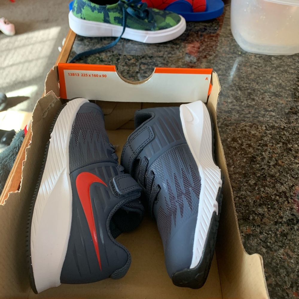 Nike boys shoes